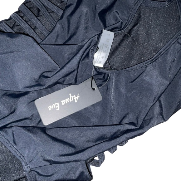 🖤 Aqua Eve Black Strappy One-Piece Swimsuit – Size 10 (NWT) - Picture 2 of 6